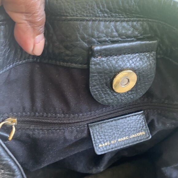 Marc Jacobs Pebbled Leather Bag - Picture 4 of 7